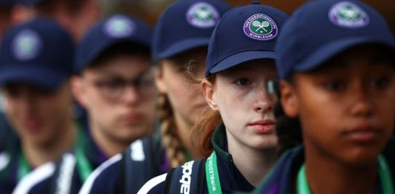 Los recogepelotas de Wimbledon entrenan desde febrero hasta julio.