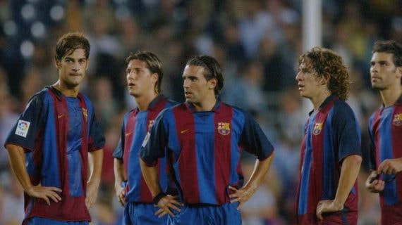 Sergio Santamaría junto con sus compañeros en un partido del Barça.