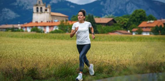 Majida Maayouf durante un entrenamiento en Álava.