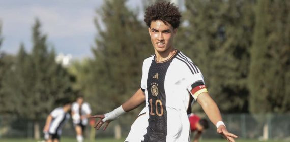 Noah Darvich en el europeo sub17.