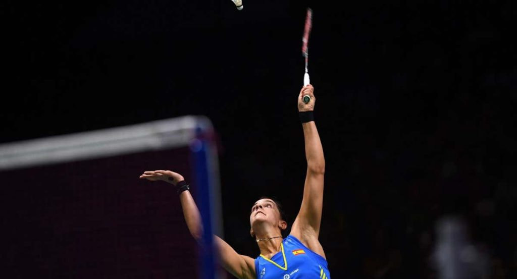 Carolina Marín realiza un golpe en el Campeonato Mundial de Bádminton celebrado en Nankín (China).