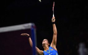 Carolina Marín realiza un golpe en el Campeonato Mundial de Bádminton celebrado en Nankín (China).