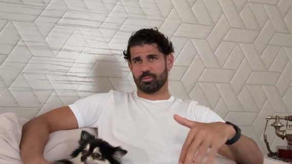 Diego Costa, en un momento de la entrevista con Relevo.
