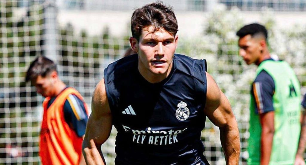 Fran García entrenando durante la pretemporada del Real Madrid.
