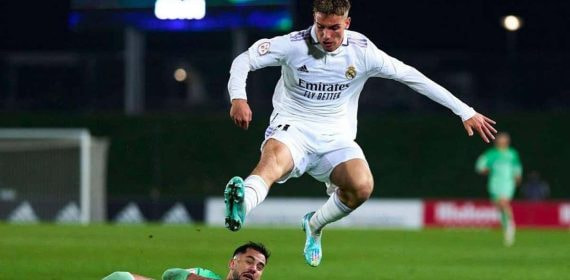Iker Bravo, en un partido de la temporada pasada con el Castilla.