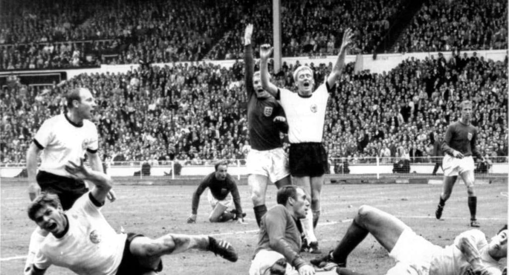 Inglaterra gana la final del Mundial de 1966 a Alemania.