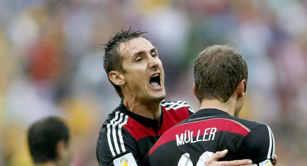 Klose y Müller celebran un gol en el Mundial de Brasil.