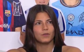 Anita Marcos: «Jenni Hermoso es una jugadora que te ayuda por su experiencia; es disfrutar y aprender»