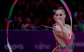La gimnasta búlgara Boryana Kaleyn durante el Mundial de Valencia 2023.