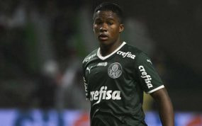 Endrick, durante un partido con el Palmeiras.