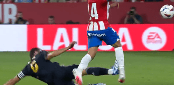 La entrada de Nacho a Portu.