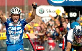 Juanmi Mercado, tras ganar su primera etapa del Tour en 2004.