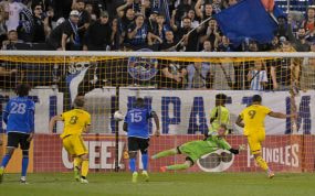 Imagen de un lanzamiento de penalti en la MLS.