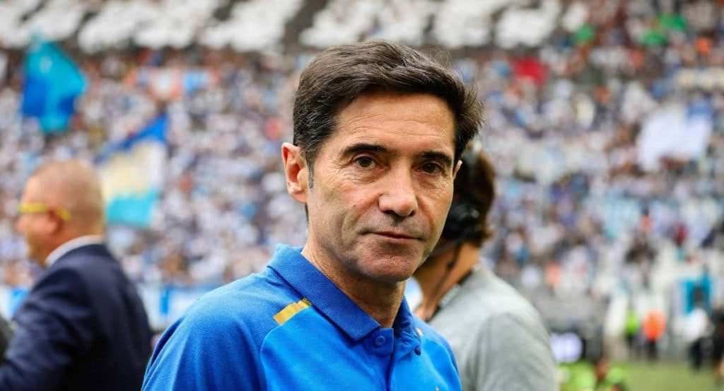 Marcelino García Toral antes de un partido del Olympique de Marsella.