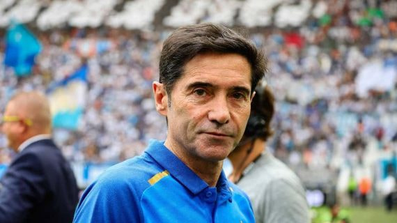 Marcelino García Toral antes de un partido del Olympique de Marsella.