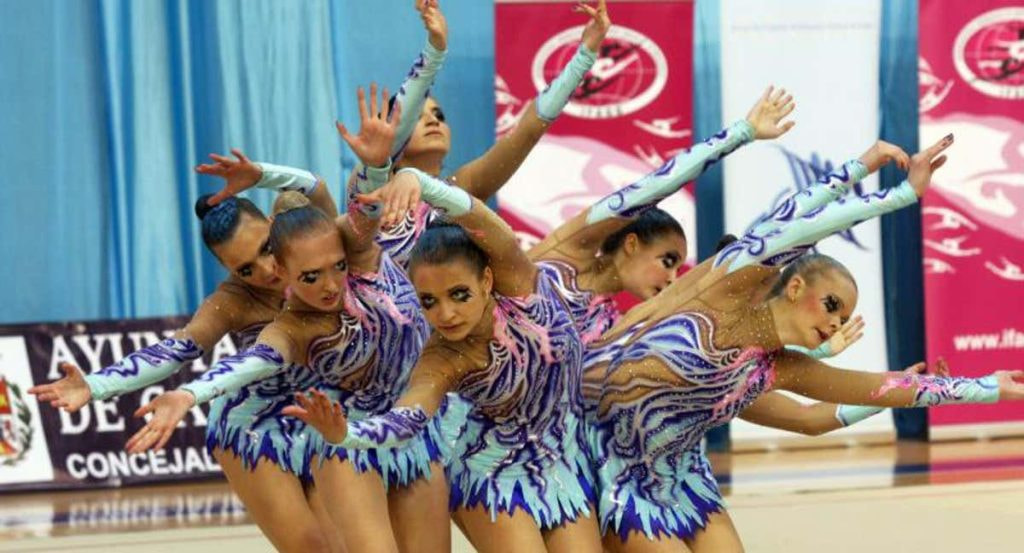 Gimnastas en uno de los Mundiales.