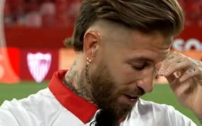 Sergio Ramos se emocionó en la entrevista que concedió en el Sánchez-Pizjuán, con la camiseta del Sevilla puesta, con motivo de su vuelta.