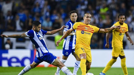 Oriol Romeu ante el Oporto.