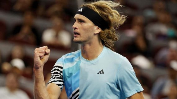 Alexander Zverev celebra un punto.