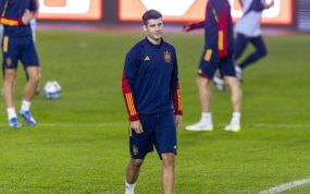 Álvaro Morata durante un entrenamiento con la Selección.