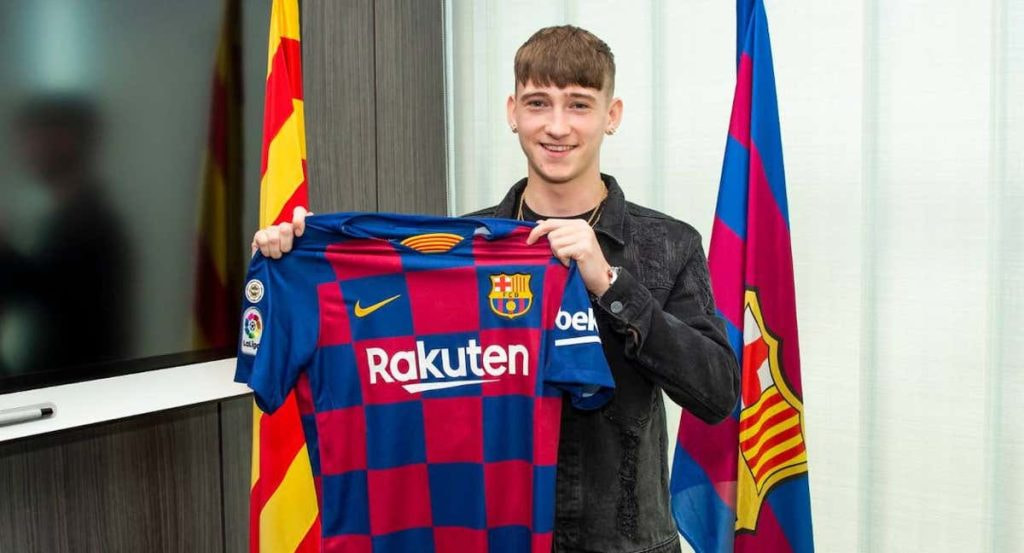 Louie Barry, en su presentación con el Barcelona.
