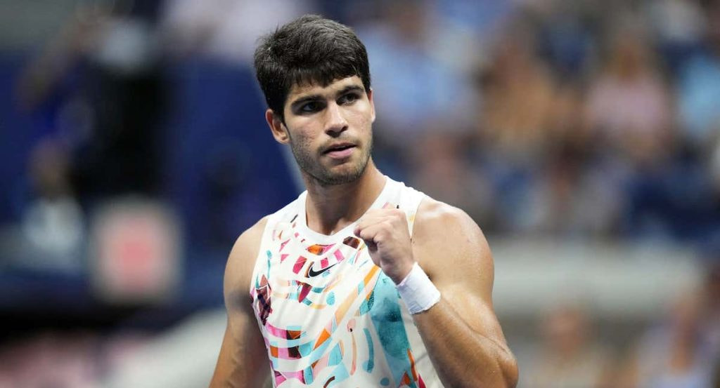 Carlos Alcaraz celebra un punto durante el US Open.