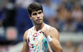 Carlos Alcaraz celebra un punto durante el US Open.