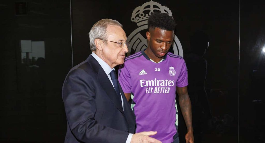Florentino Pérez y Vinicius, en Valdebebas.