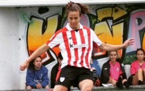 Joana Flaviano, en un partido de veteranas con el Athletic.