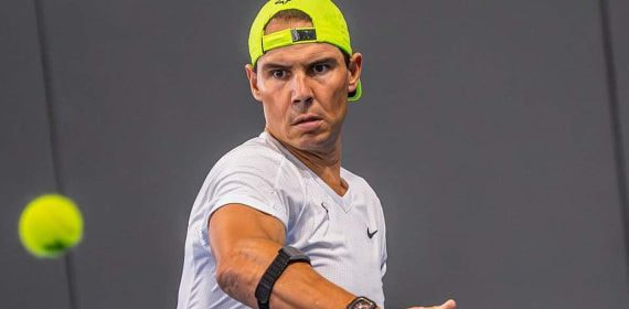 Rafael Nadal, durante un entrenamiento reciente en su academia de Manacor.