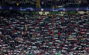 Celtic Park repleto de banderas en apoyo a Palestina.