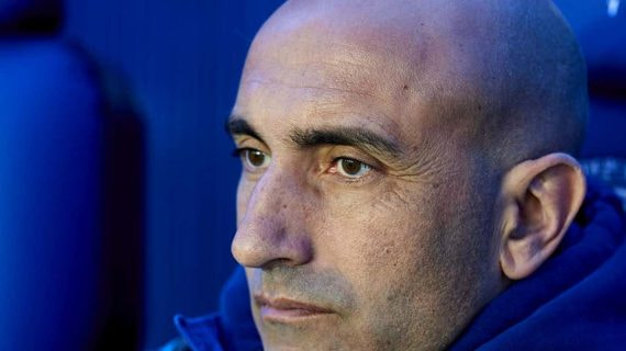'Pitu' Abelardo, en su época de entrenador del Alavés.