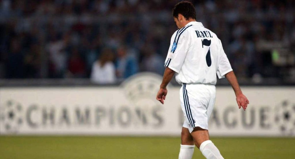 Raúl, en un partido de la Champions League 2002/03 ante la Juventus.