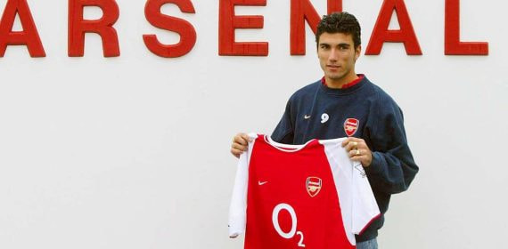 José Antonio Reyes , el día de su presentación con el Arsenal.