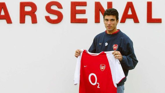José Antonio Reyes , el día de su presentación con el Arsenal.