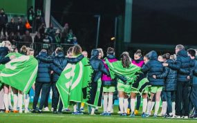 Las jugadoras del Wolfsburgo tras el partido.