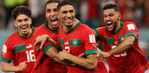 Achraf, nacido en Getafe, celebra un gol contra España en el Mundial de Catar.