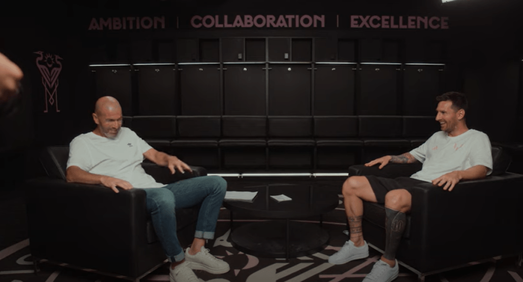 Charla entre Zidane y Messi.