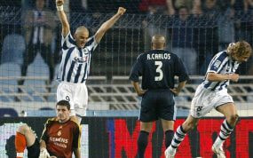 Darko Kovacevic celebra uno de los cuatro goles que la Real le marcó al Madrid en Anoeta.