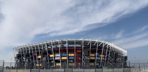 El estadio 974, construido con contenedores desmontables, en una imagen reciente.