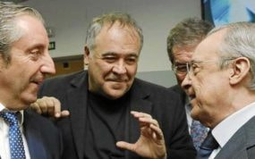 Antonio García Ferreras, en el centro, con Florentino Pérez a su izquierda y Josep Pedrerol a su derecha.