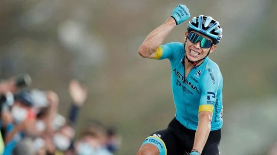 Miguel Ángel 'Superman' López en el cénit de su vida deportiva: la victoria en la etapa reina del Tour de Francia 2020, en el Col de la Loze.