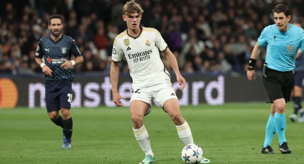 Nico Paz debutó en el Santiago Bernabéu ante el Braga.