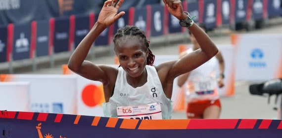 La keniana Hellen Obiri, ganadora de la Maratón de Nueva York 2023.