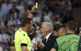 Tarjeta amarilla a Carlo Ancelotti.