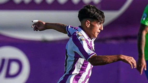 Víctor Fernández, con el Valladolid Promesas en Pretemporada.