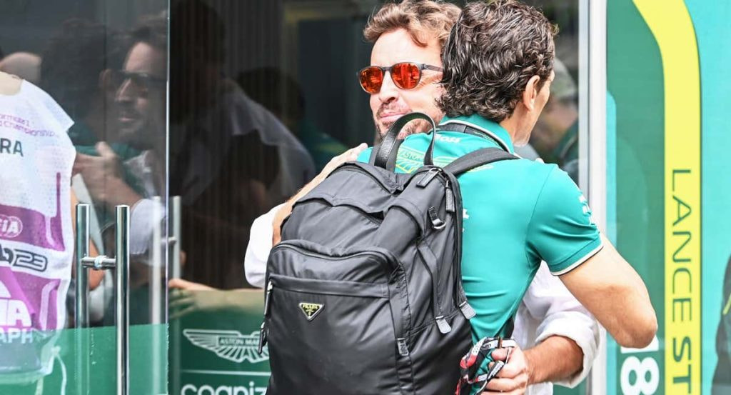 De la Rosa anuncia un 2024 distinto en Aston Martin y recuerda su momento más duro: "Se iban a quedar con mal sabor de boca"