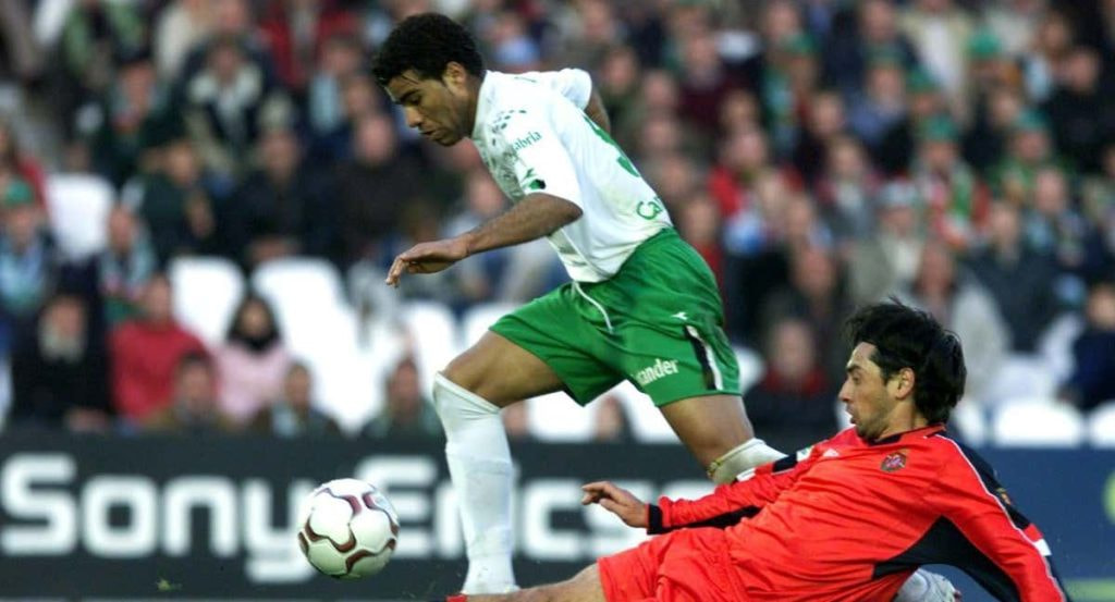 Rodolfo Bodipo, durante su etapa en el Racing de Santander.