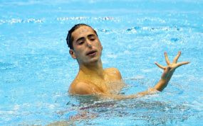 Dennis González se sincera tras ser el primer campeón del mundo de natación artística.
