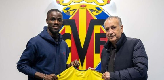 Bailly, nuevo jugador del Villarreal.